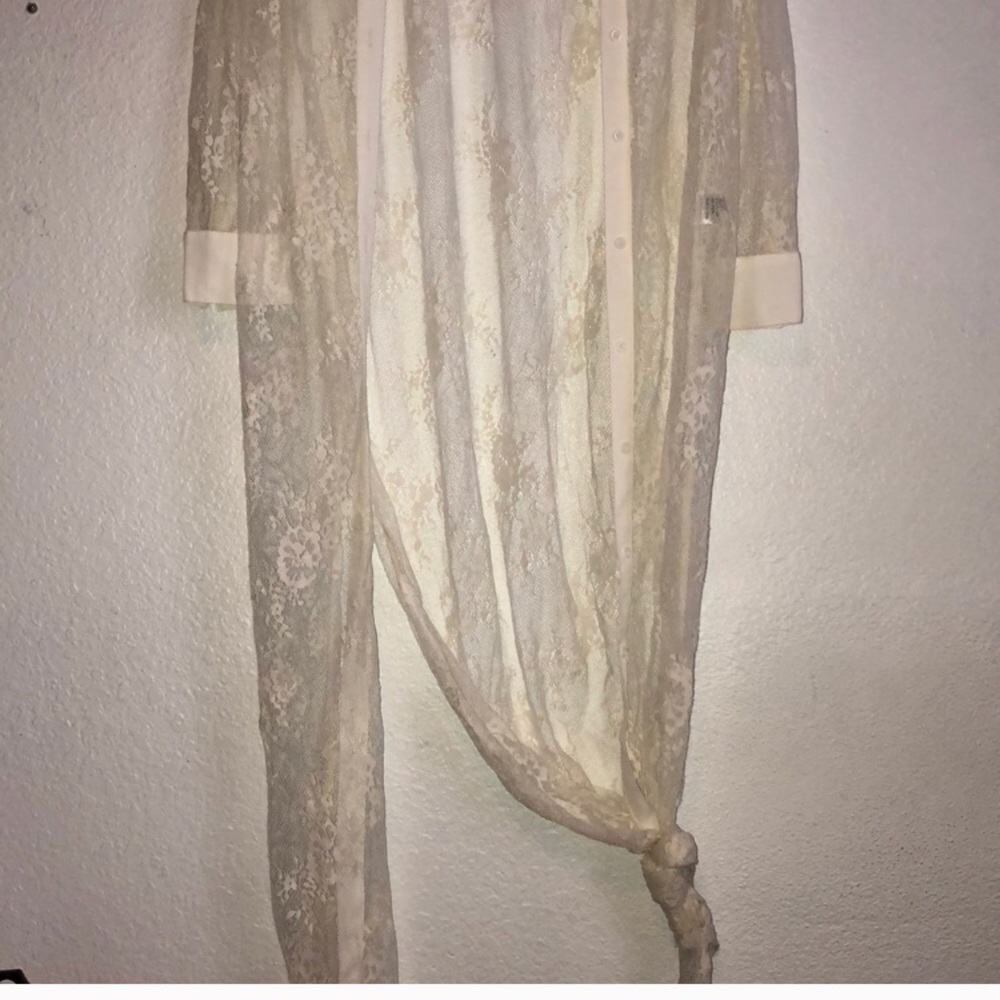90's inspired LF kimono, very Cher from clueless